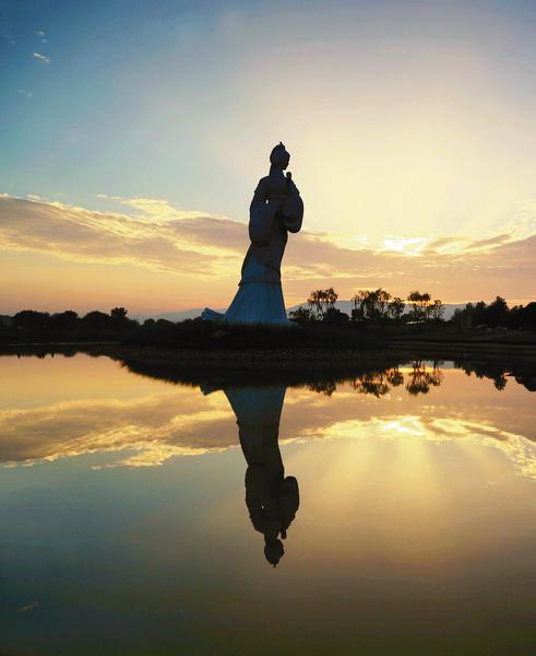 汉水女神